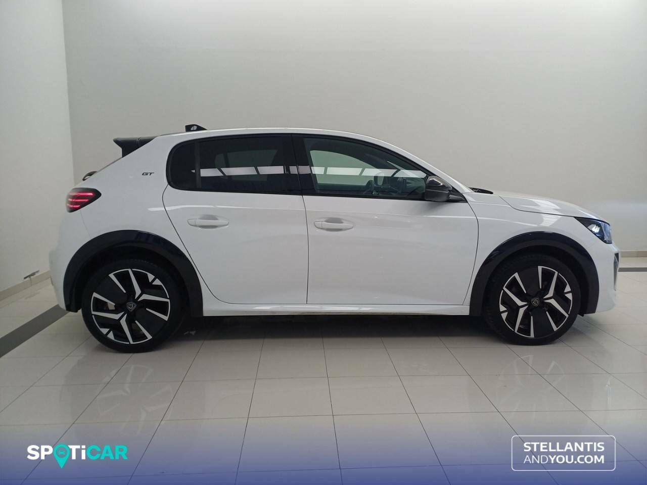 Foto Peugeot 208 4