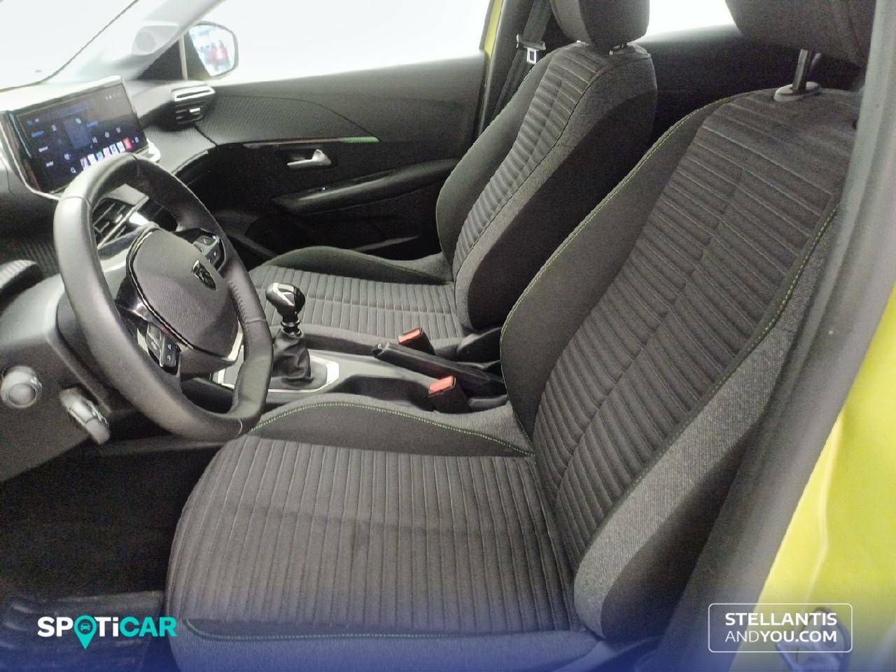 Foto Peugeot 208 9