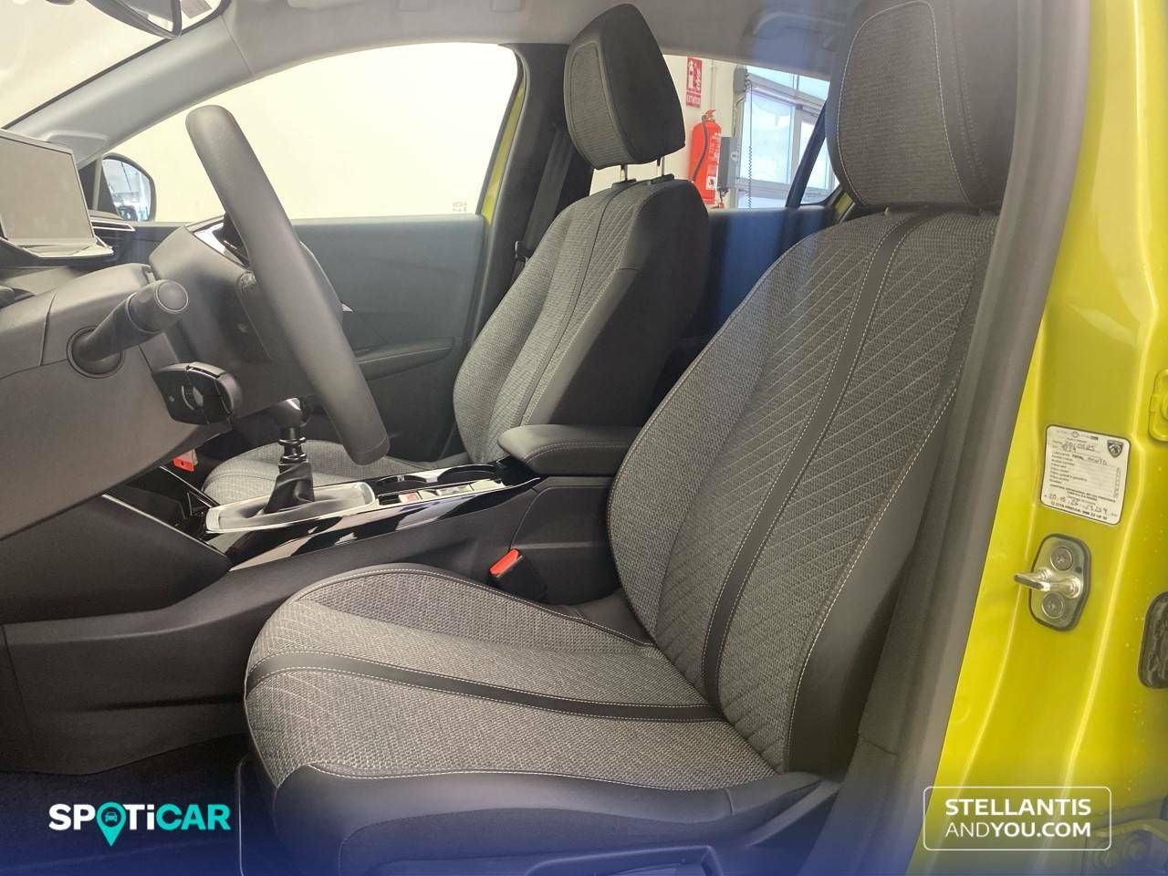 Foto Peugeot 208 9