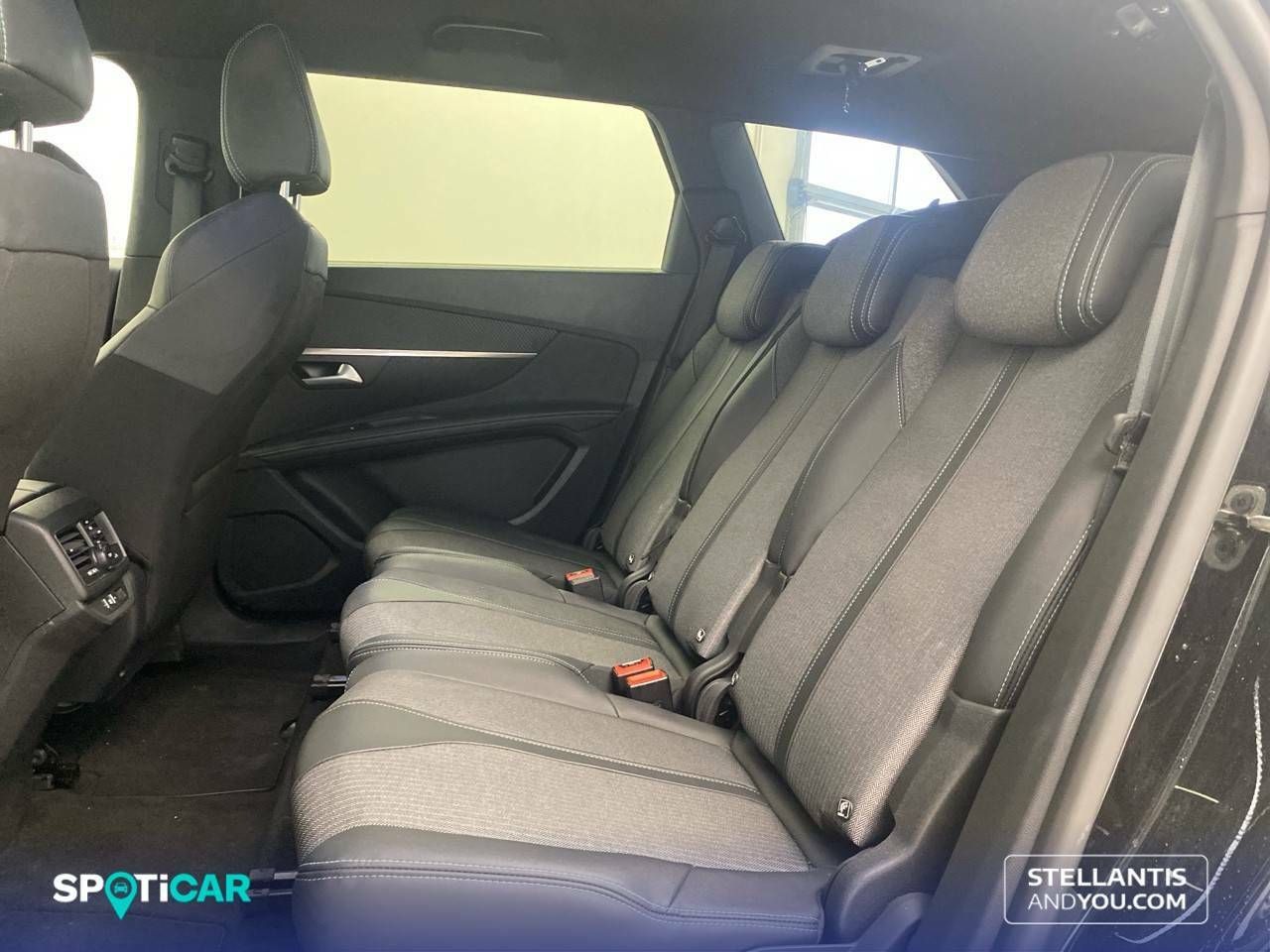 Foto Peugeot 5008 18