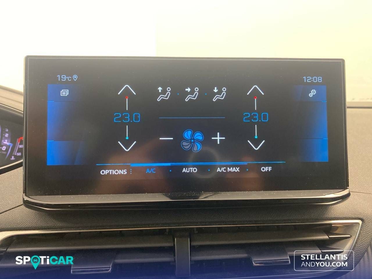 Foto Peugeot 5008 23
