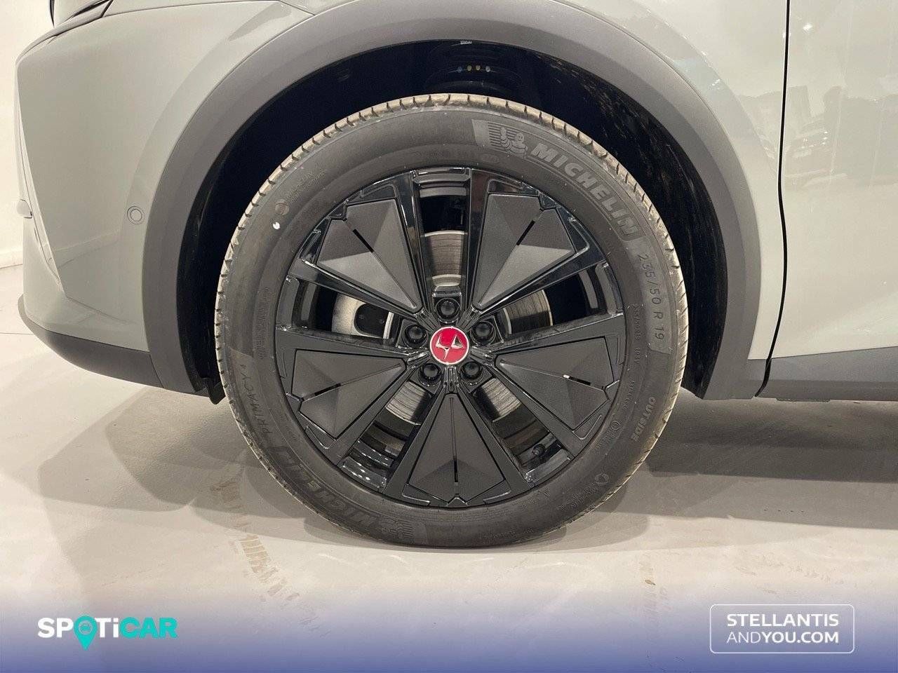Foto DS Automobiles DS 7 11
