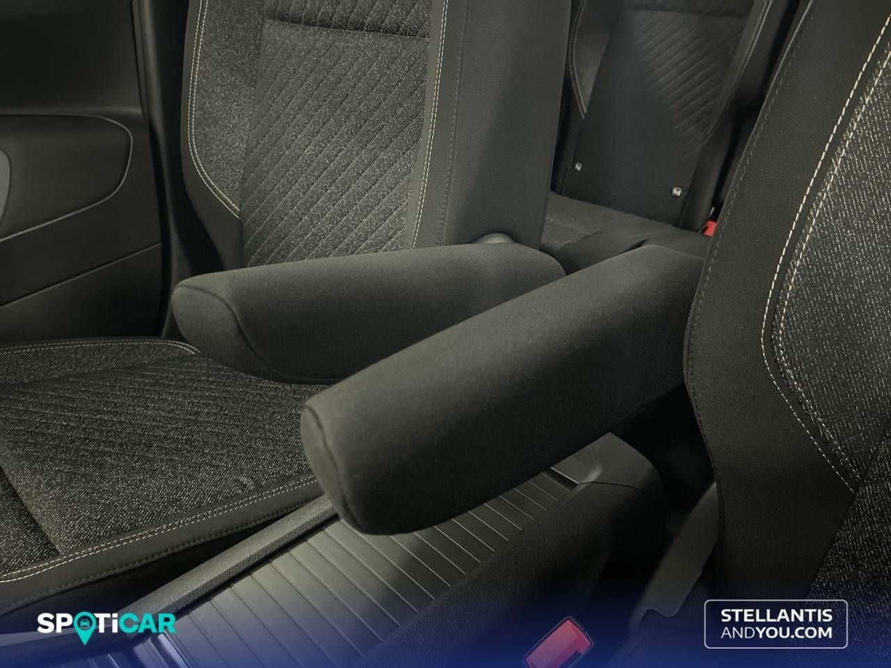 Foto Peugeot Rifter 18