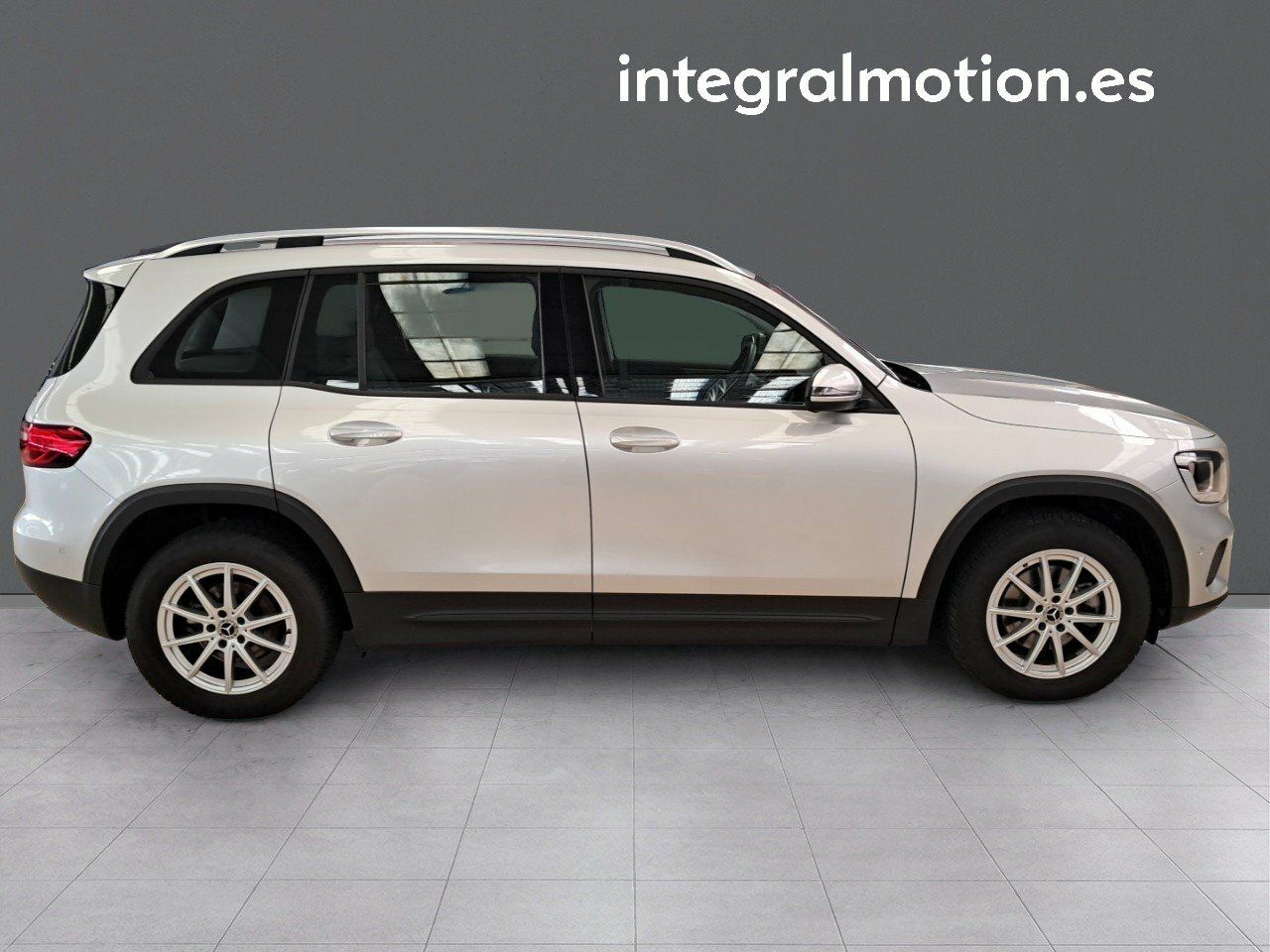 Foto Mercedes-Benz Clase GLB 26