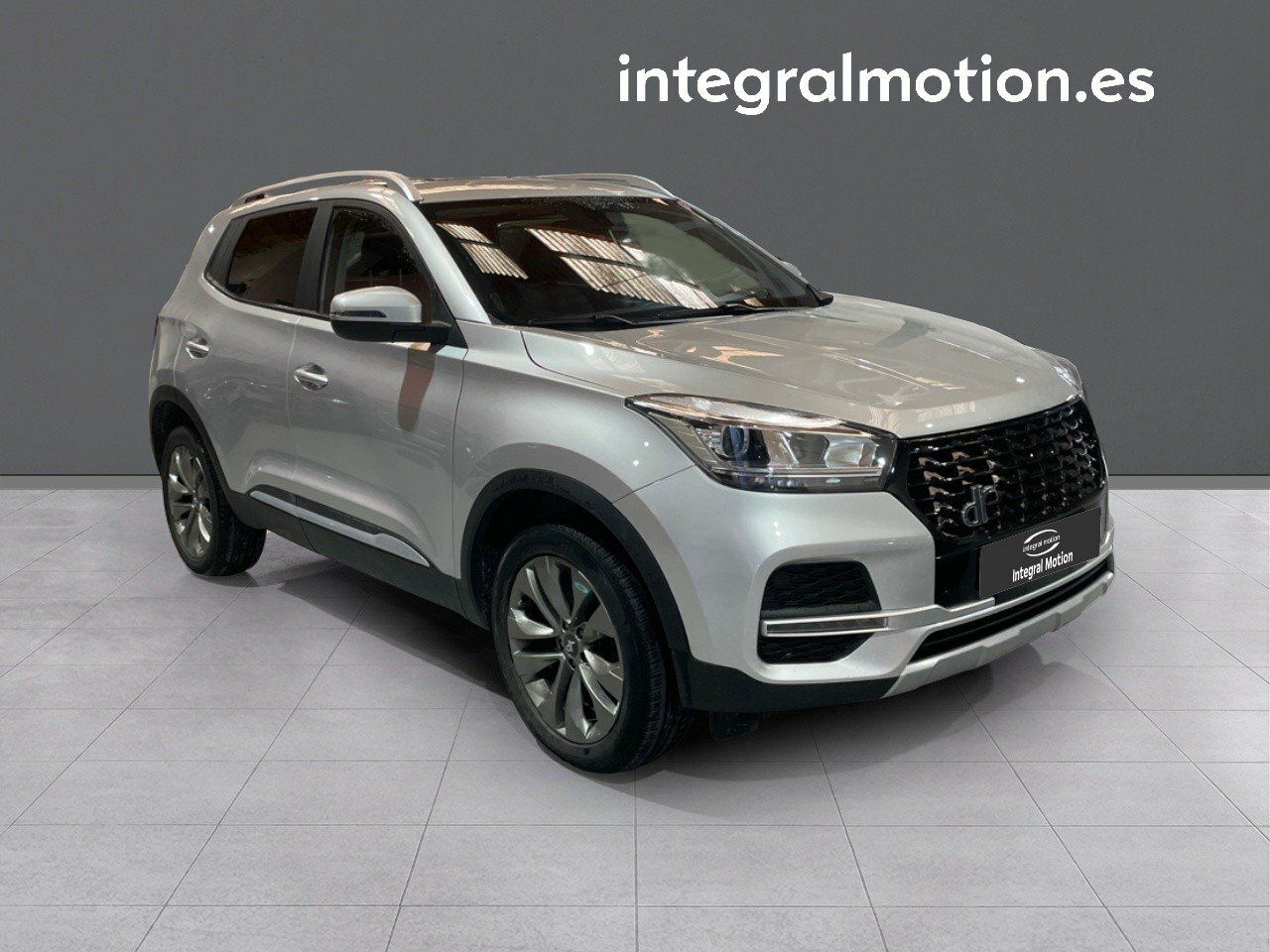 Foto DR Automobiles DR4 3