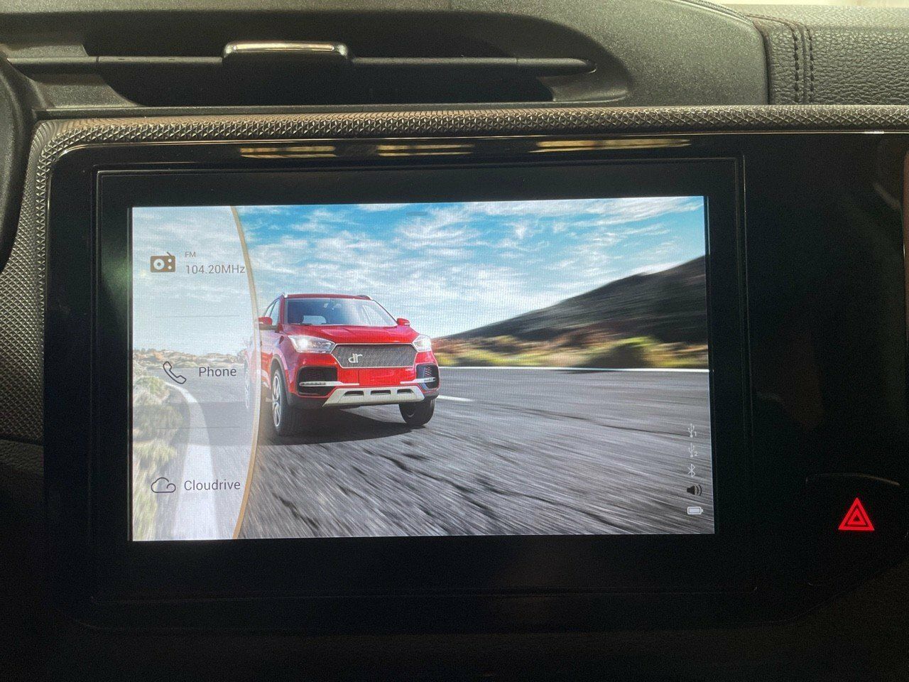 Foto DR Automobiles DR4 15