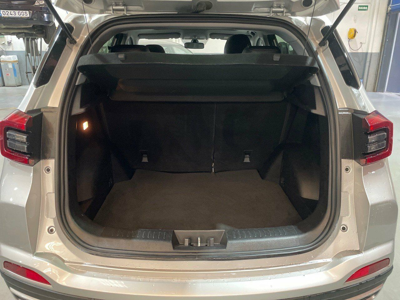 Foto DR Automobiles DR4 30