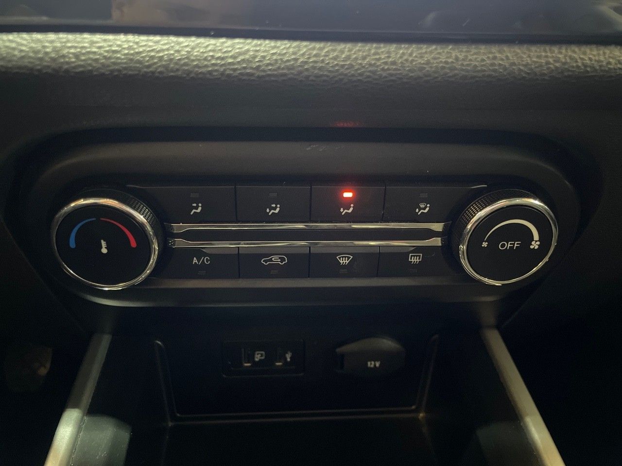 Foto DR Automobiles DR4 16