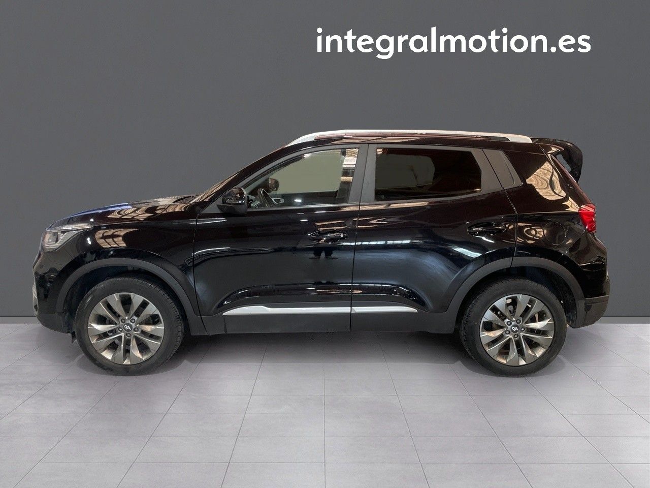 Foto DR Automobiles DR4 23
