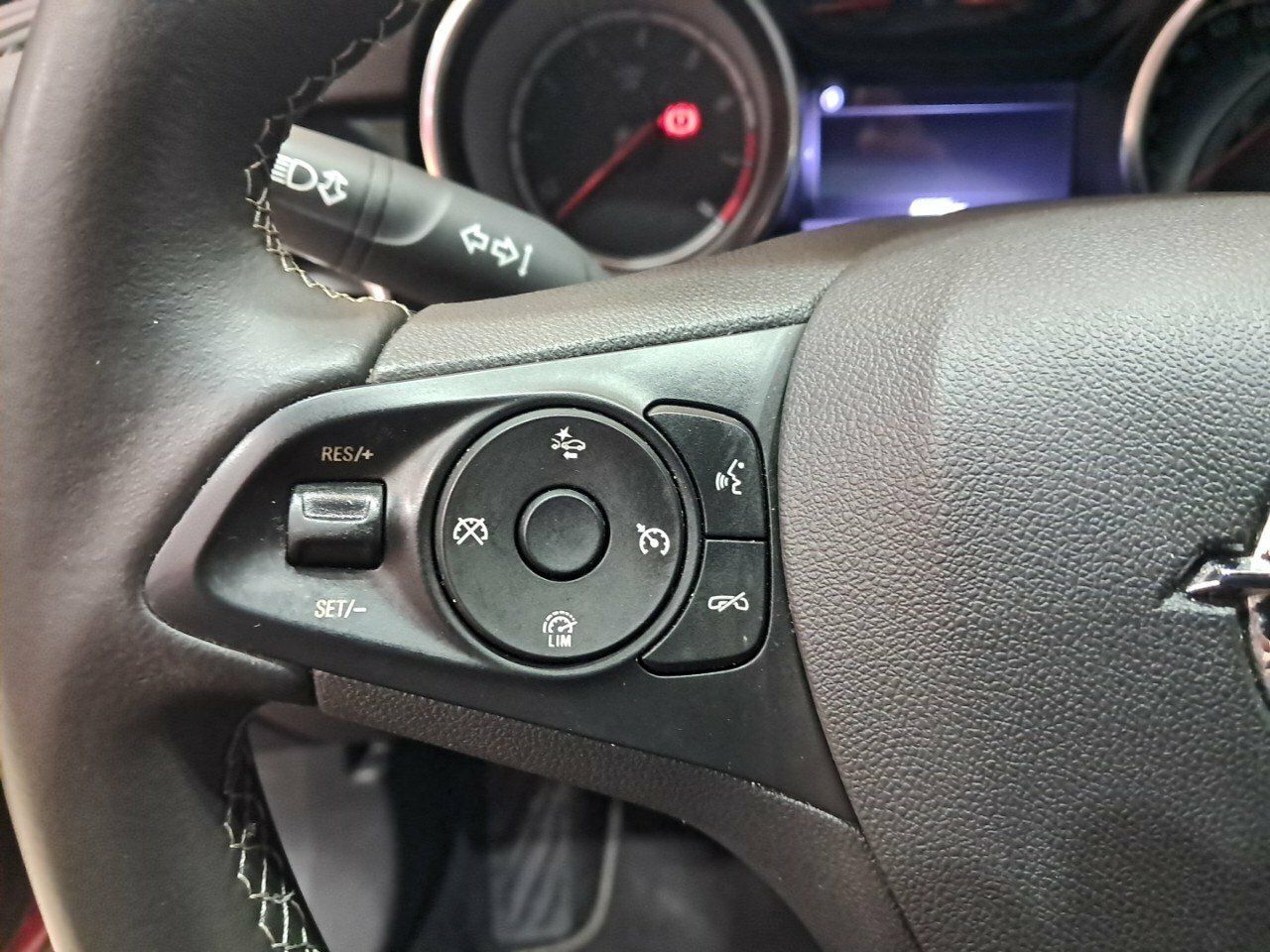 Foto Opel Astra 12