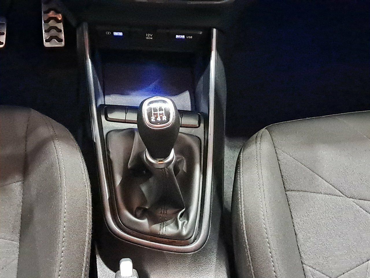 Foto Hyundai Bayon 18