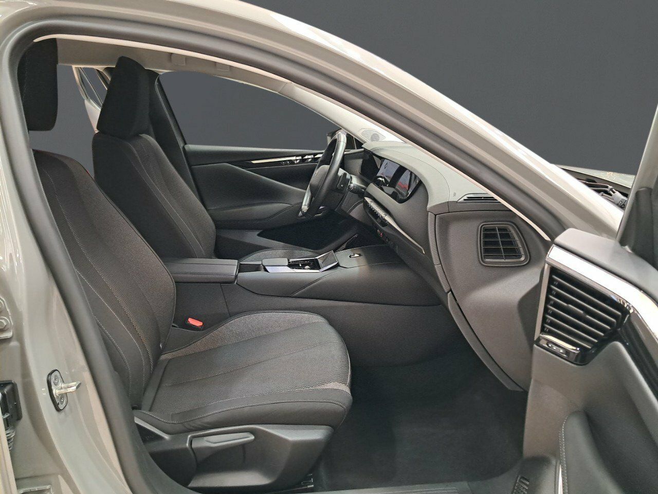 Foto DS Automobiles DS 4 9