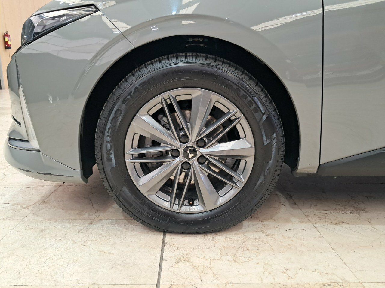 Foto DS Automobiles DS 4 29