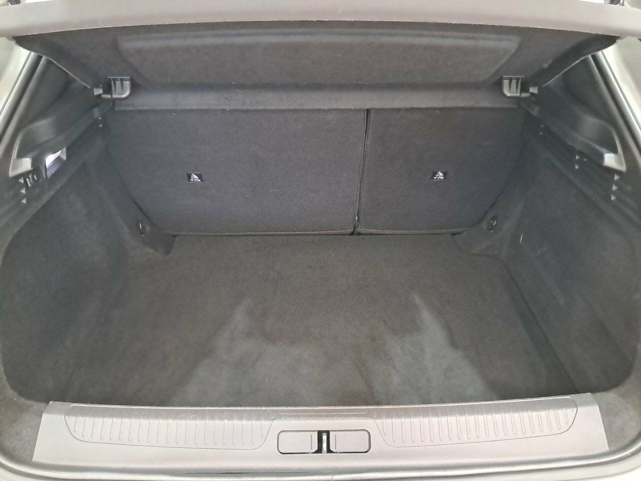 Foto DS Automobiles DS 4 30