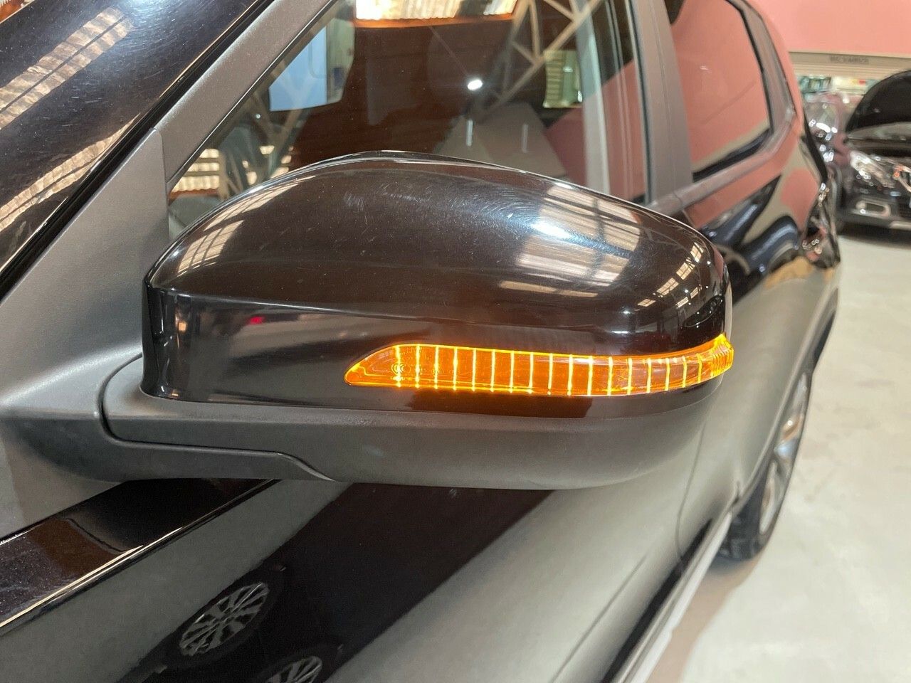 Foto DR Automobiles DR4 31