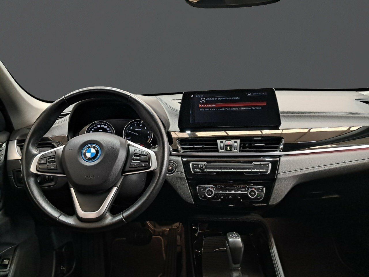 Foto BMW X1 7