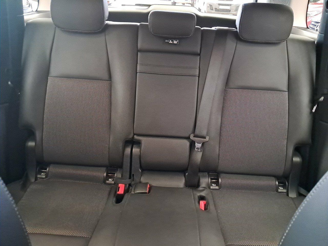 Foto Mercedes-Benz Clase GLB 20
