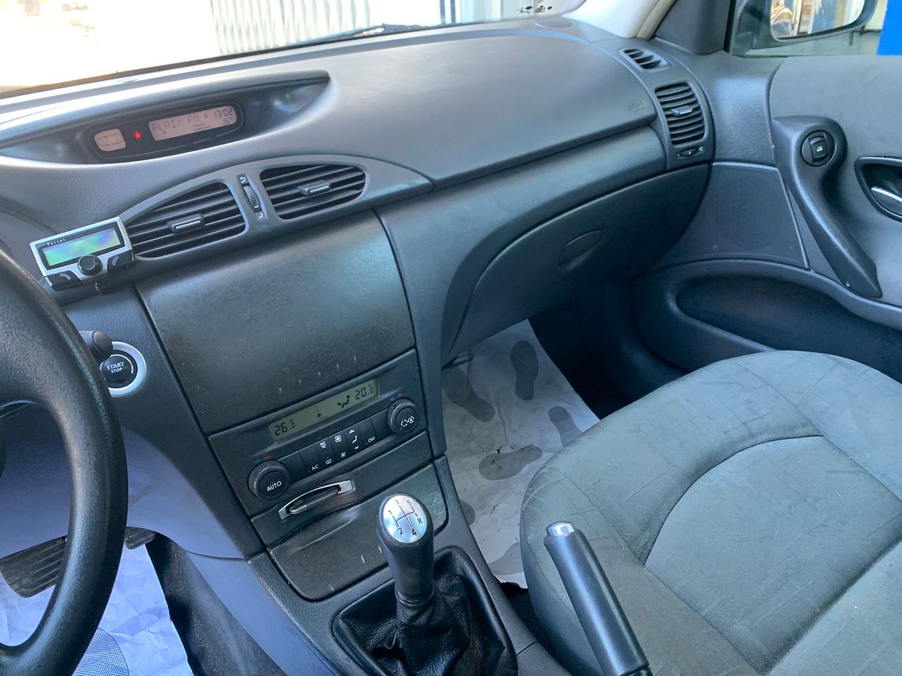 Foto Renault Laguna 30