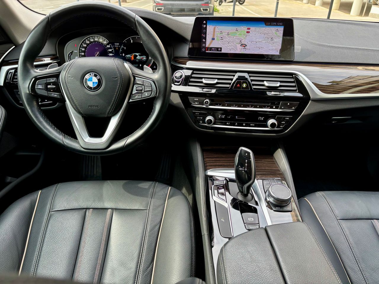 Foto BMW Serie 5 8