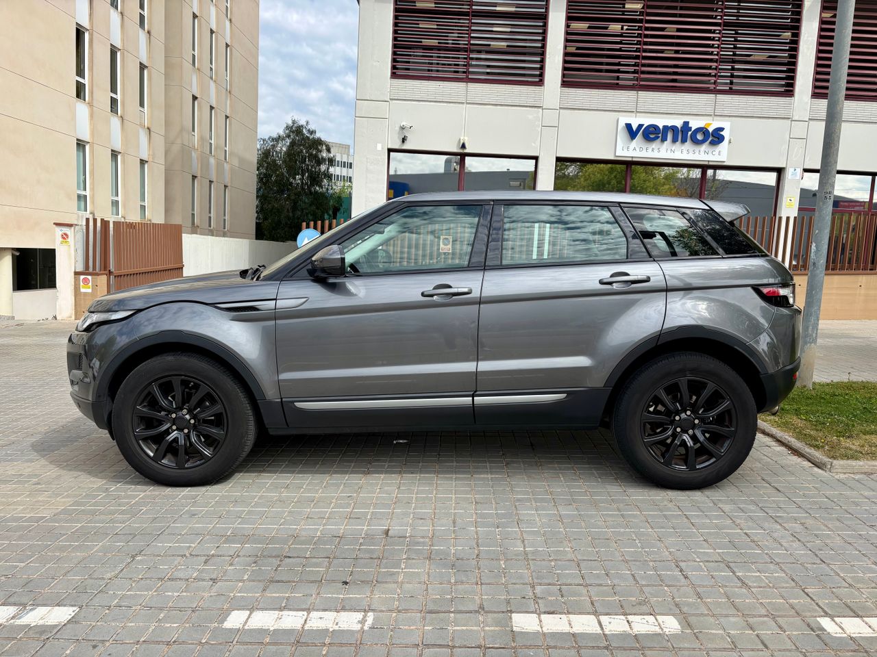 Foto Land-Rover Range Rover Evoque 3