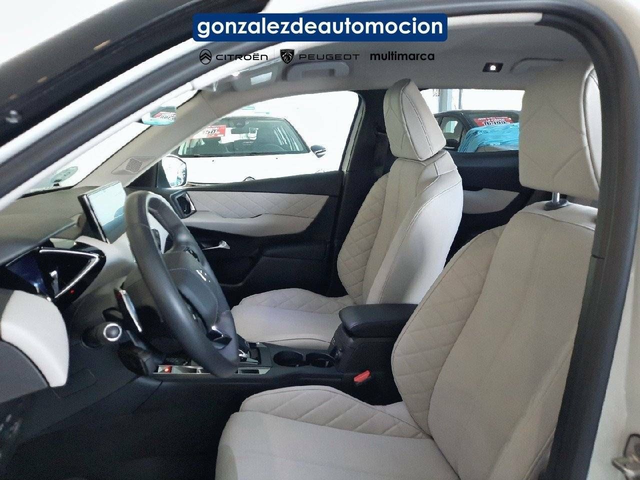 Foto DS Automobiles DS 3 9