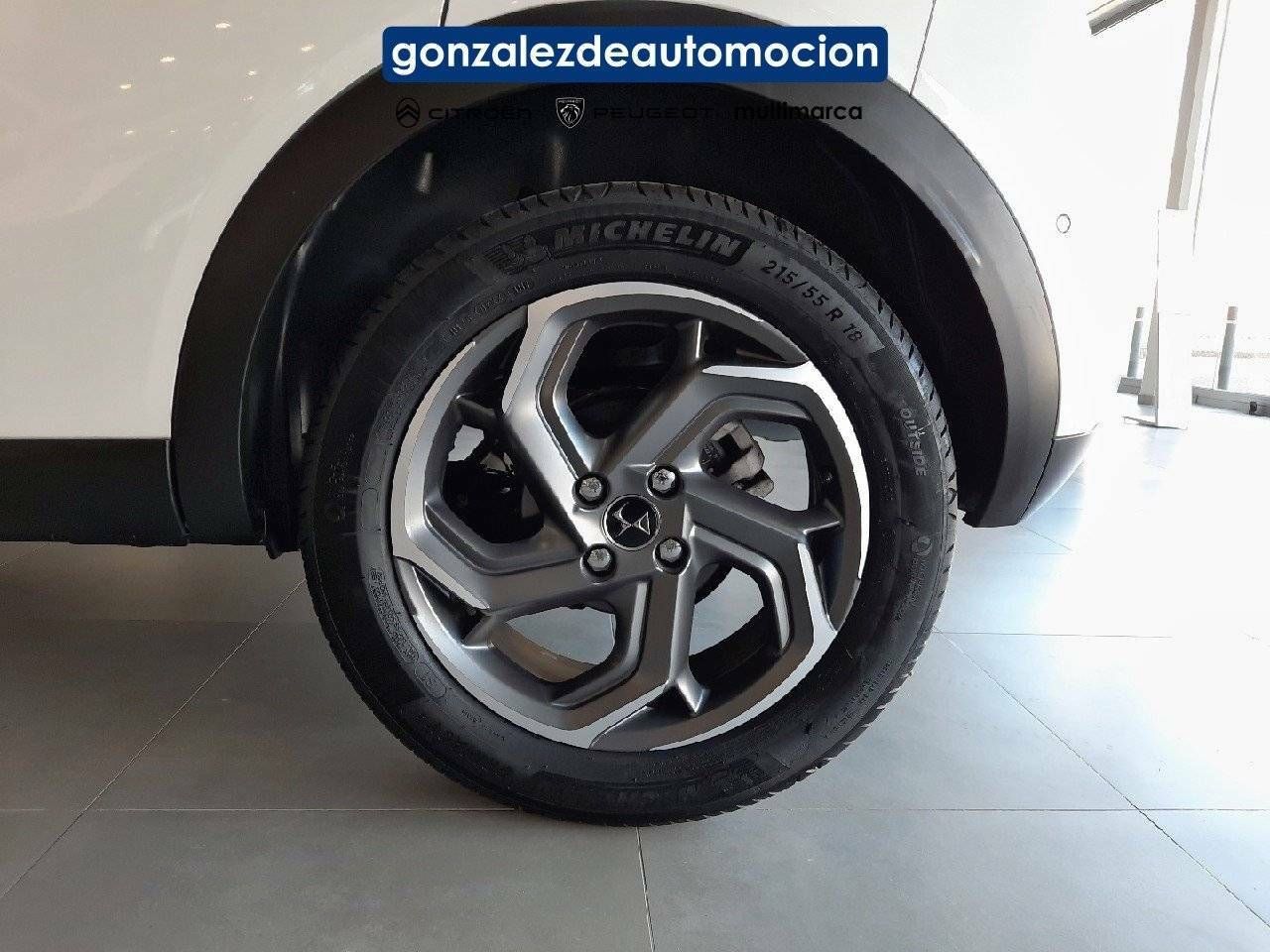 Foto DS Automobiles DS 3 11
