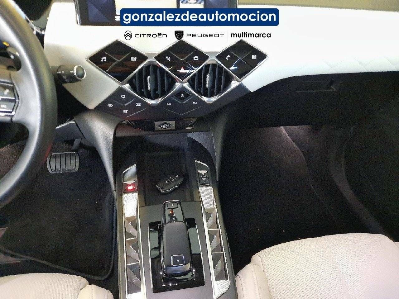 Foto DS Automobiles DS 3 17