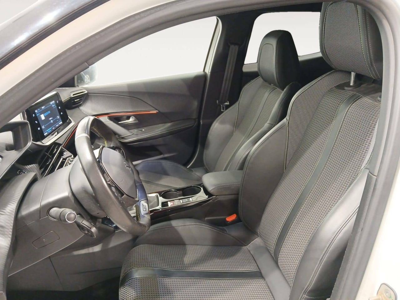 Foto Peugeot 2008 9