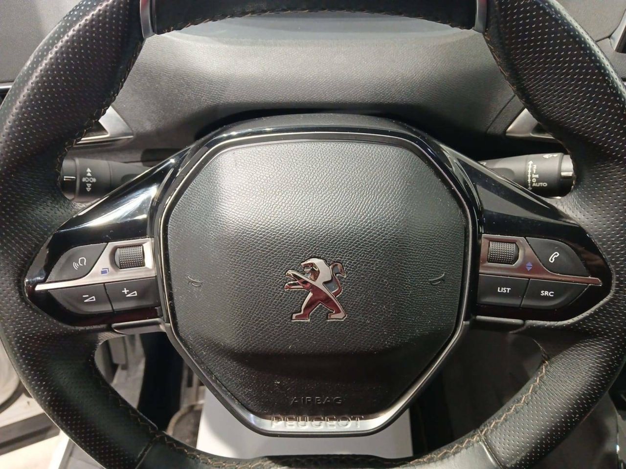Foto Peugeot 3008 25