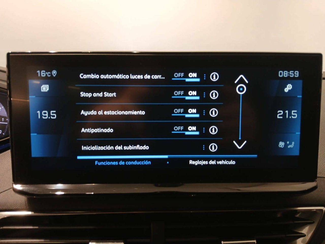 Foto Peugeot 5008 13