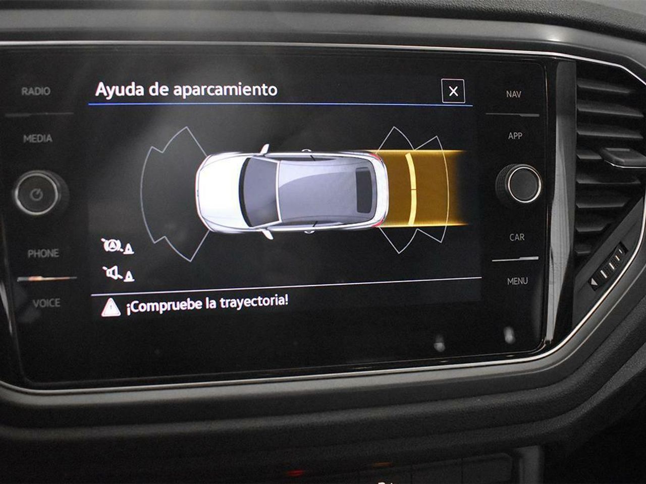 Foto Volkswagen T-Roc 9