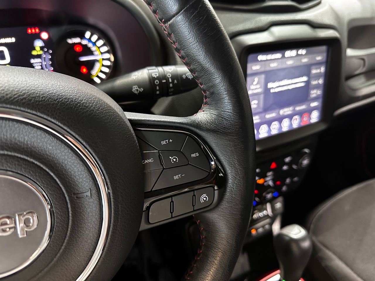Foto Jeep Renegade 19