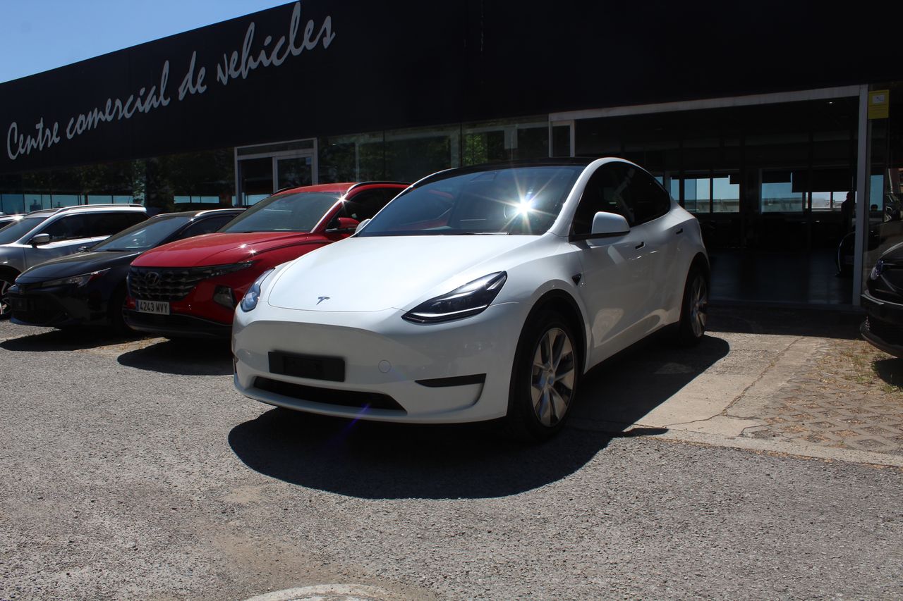 Foto Tesla Model Y 1