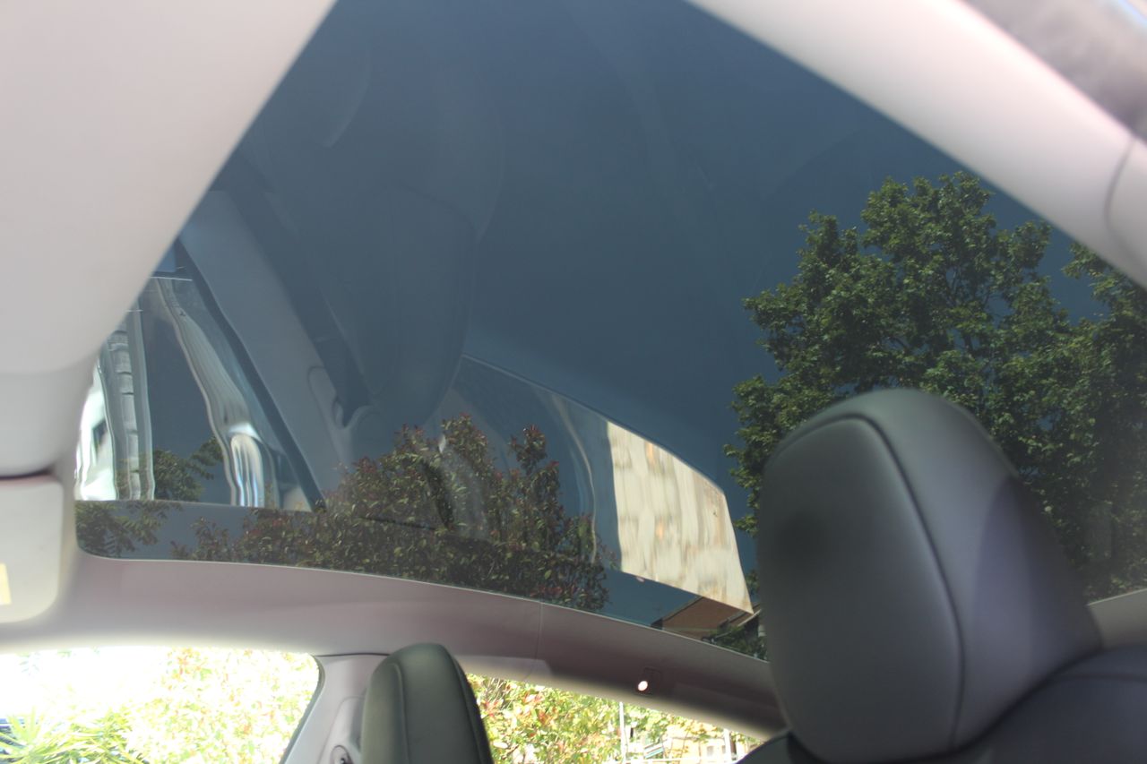 Foto Tesla Model Y 29