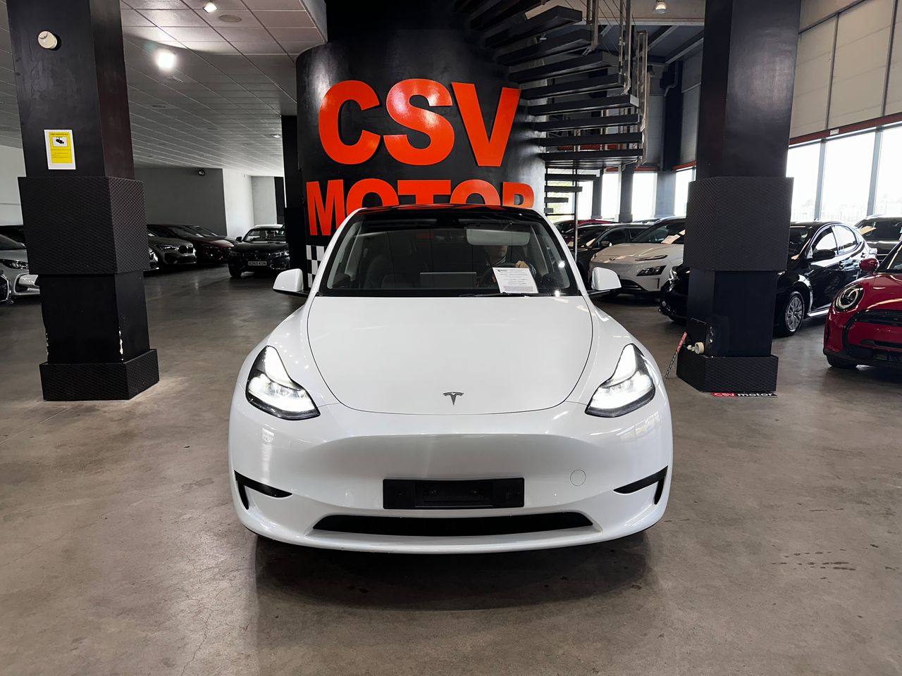 Foto Tesla Model Y 2