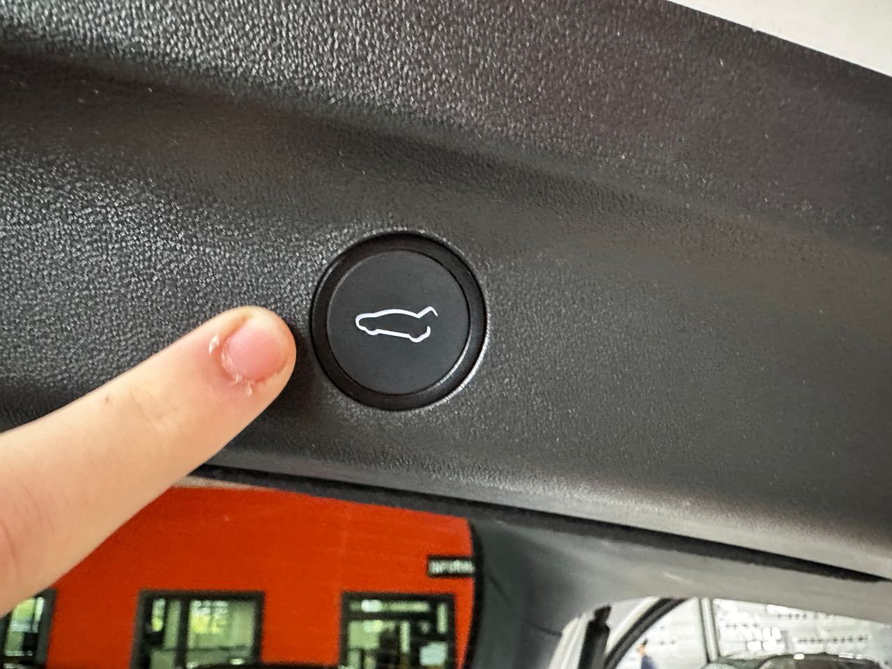 Foto Tesla Model Y 8