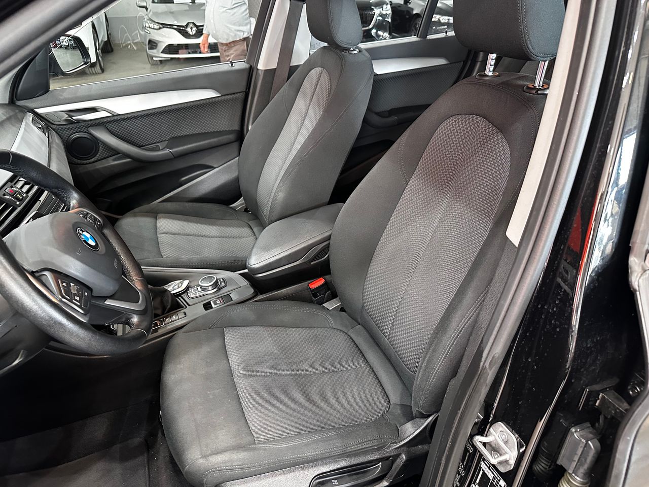 Foto BMW X1 10