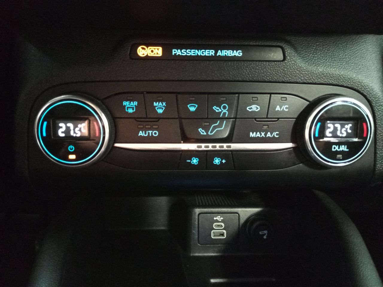 Foto Ford Kuga 18