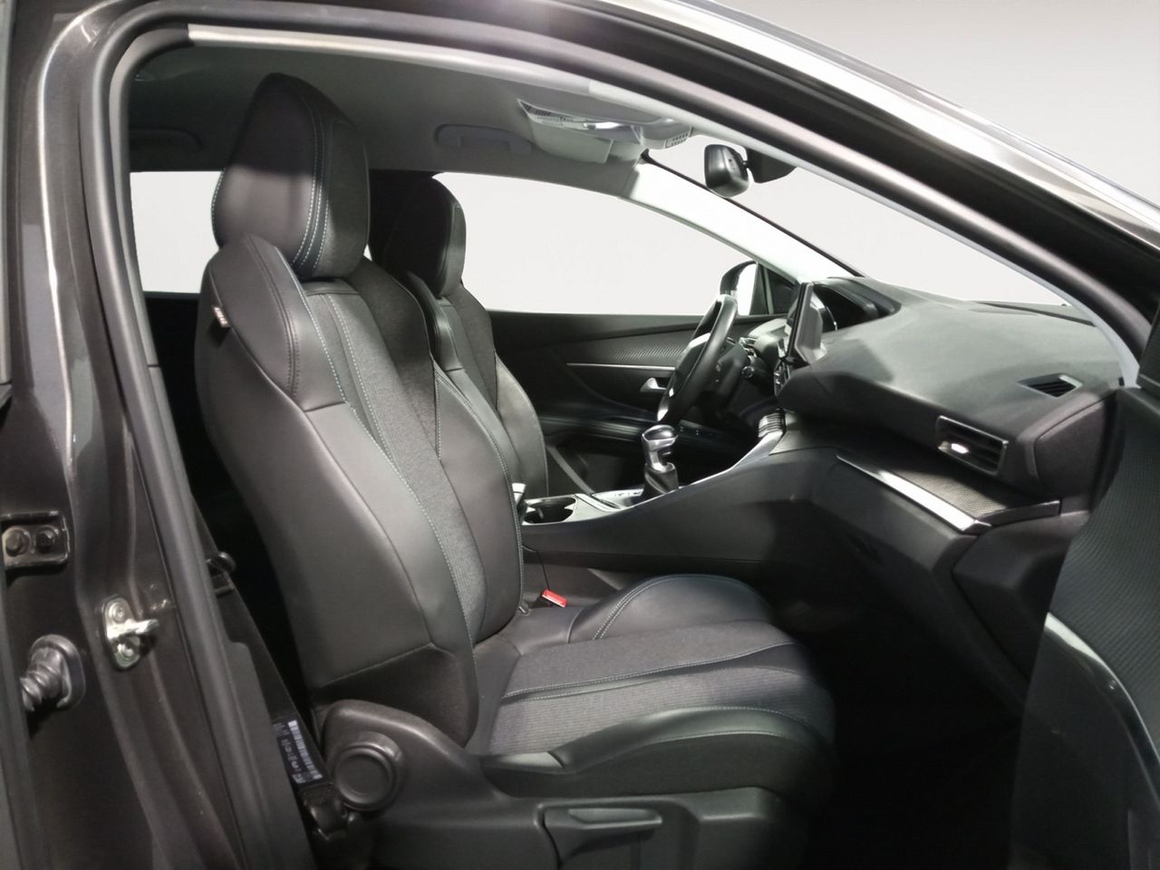 Foto Peugeot 5008 11