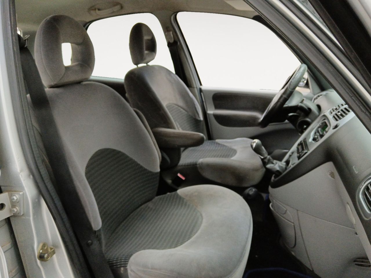 Foto Citroën Xsara Picasso 10