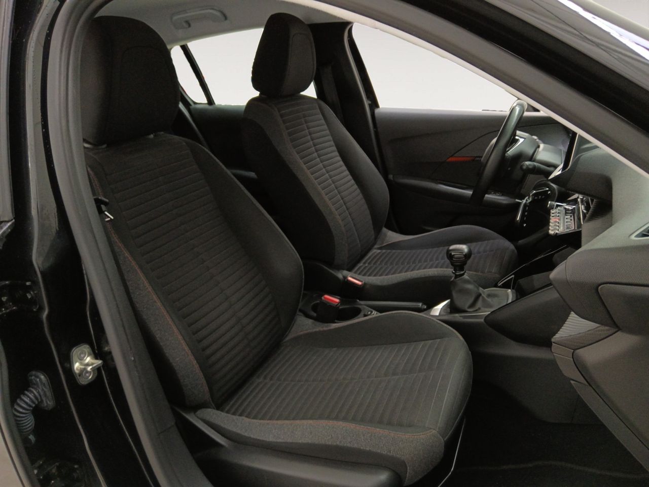 Foto Peugeot 208 10