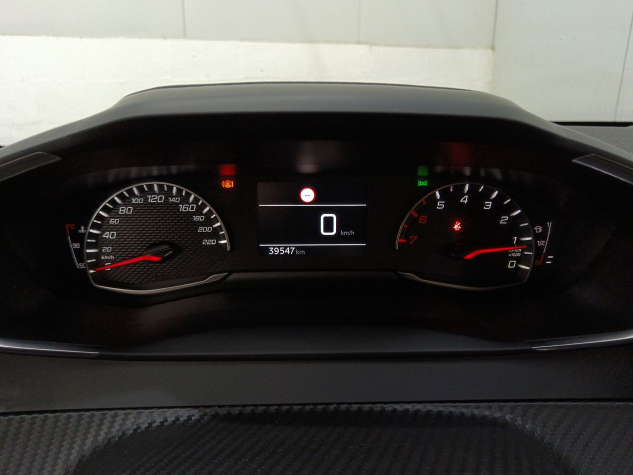 Foto Peugeot 208 13