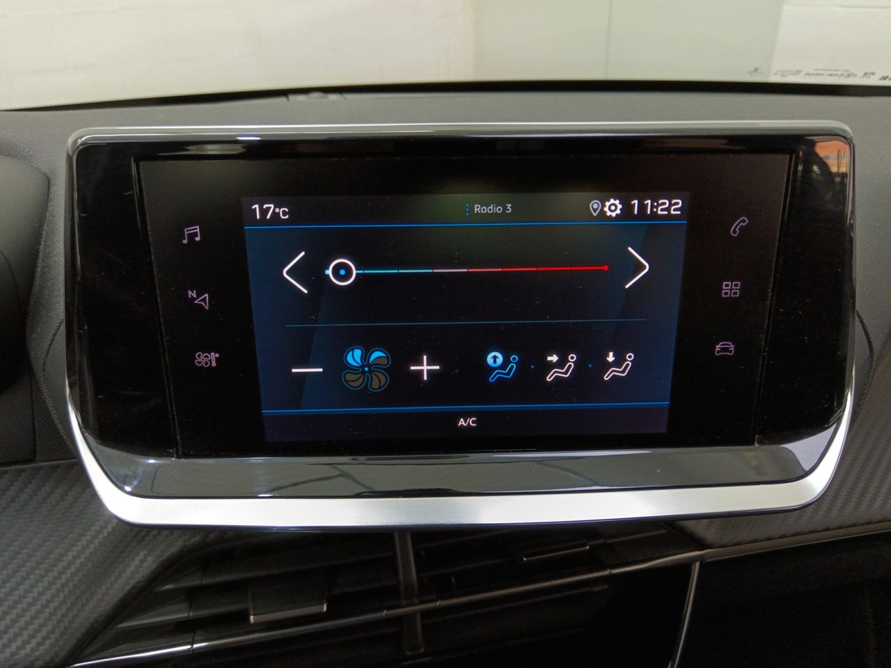 Foto Peugeot 208 18
