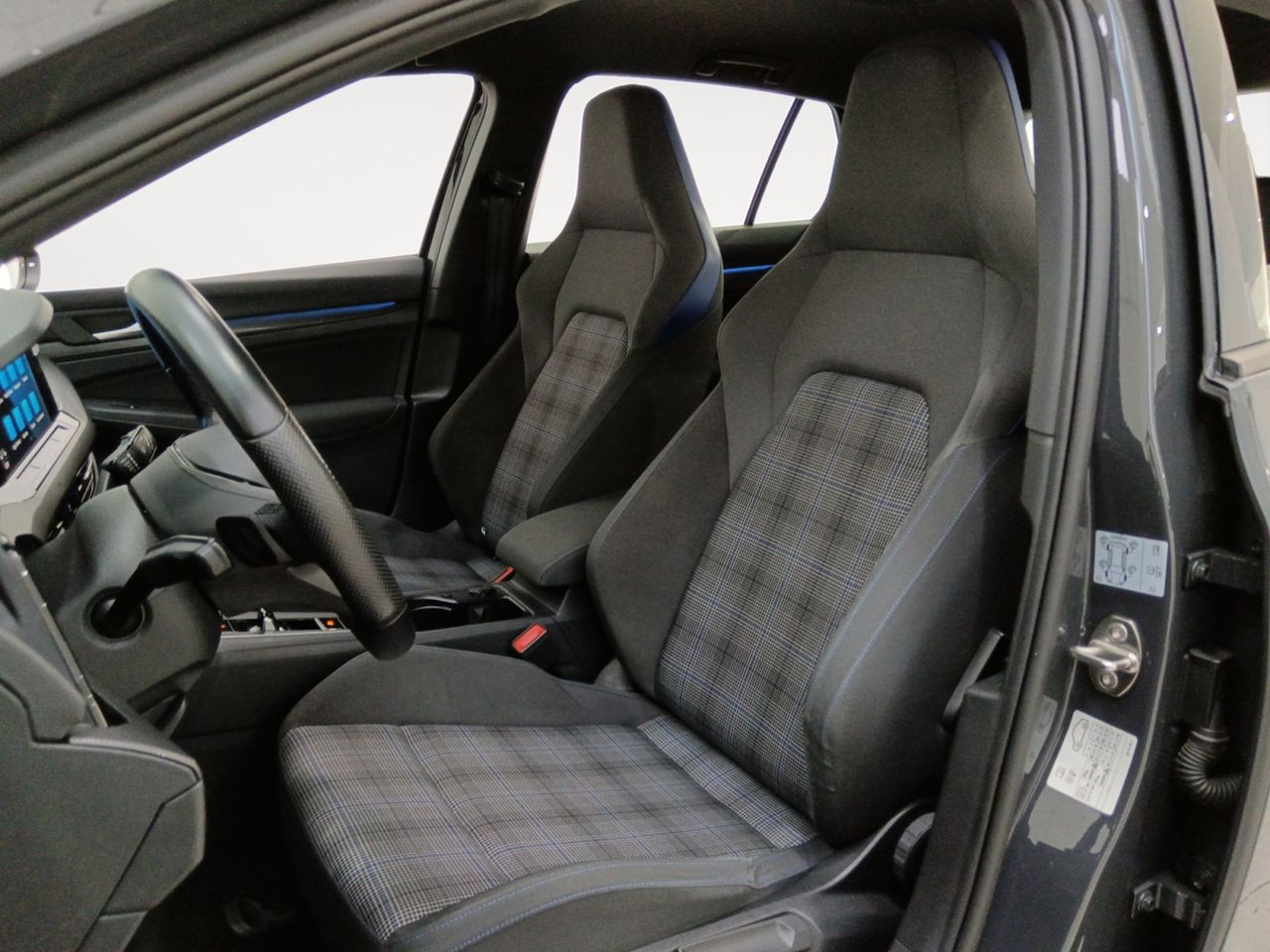Foto Volkswagen Golf 8