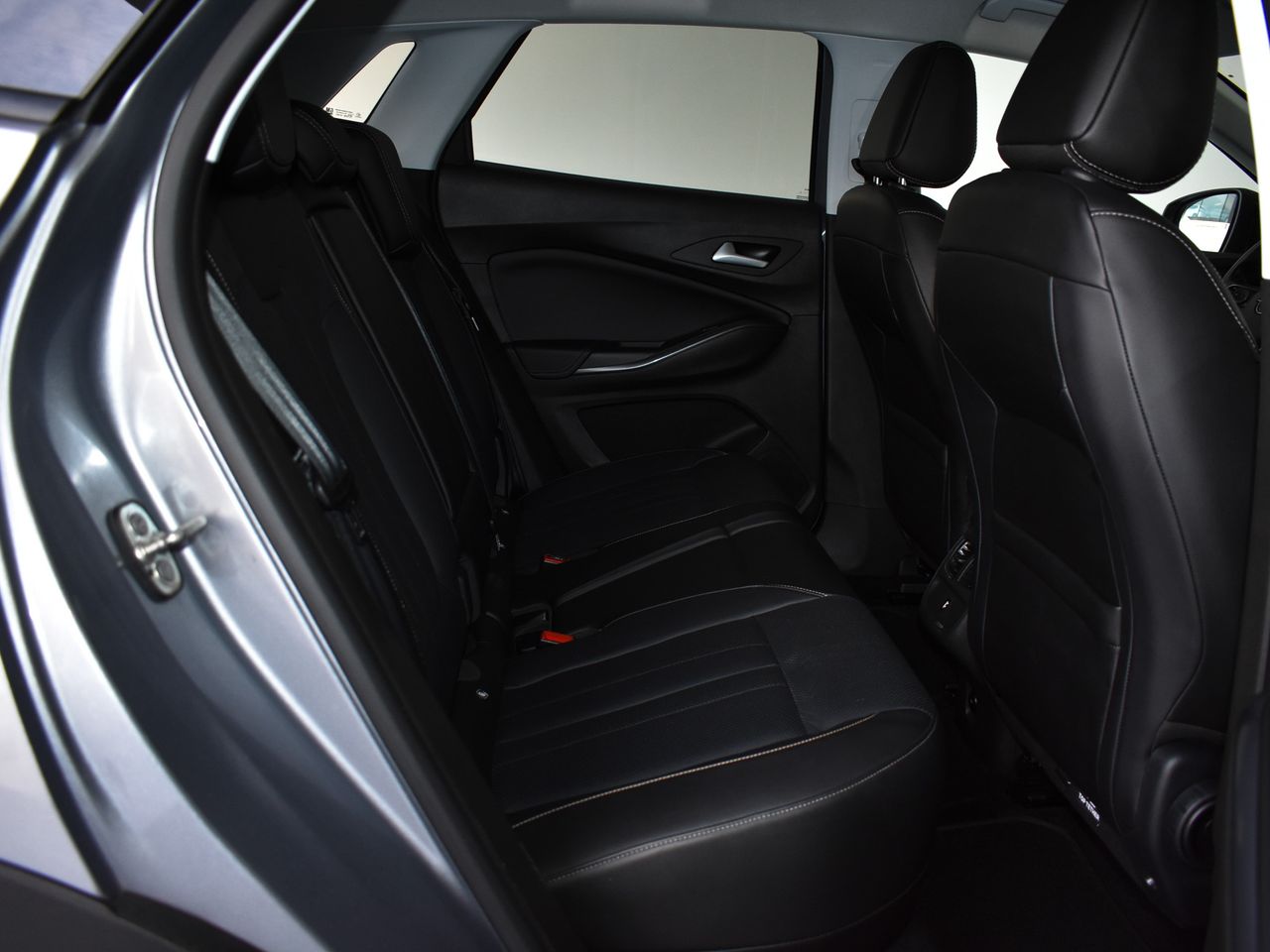 Foto Opel Grandland X 8