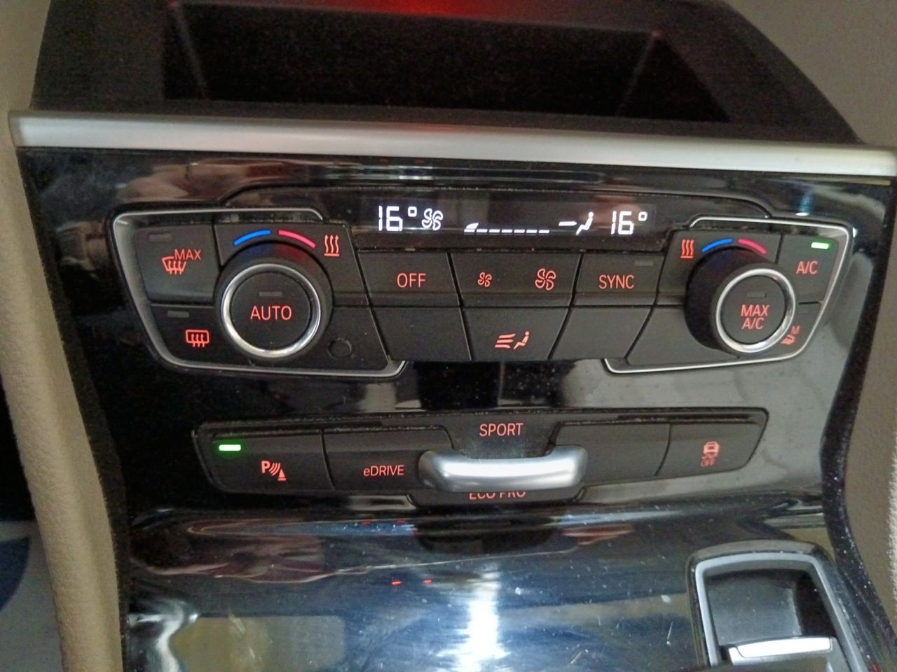 Foto BMW Serie 2 Active Tourer 19