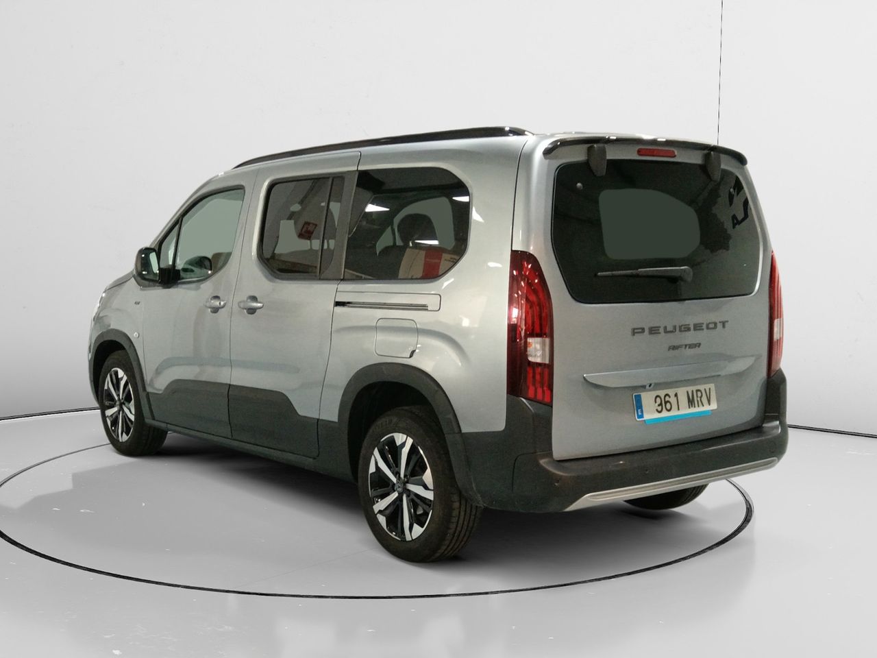 Foto Peugeot Rifter 4