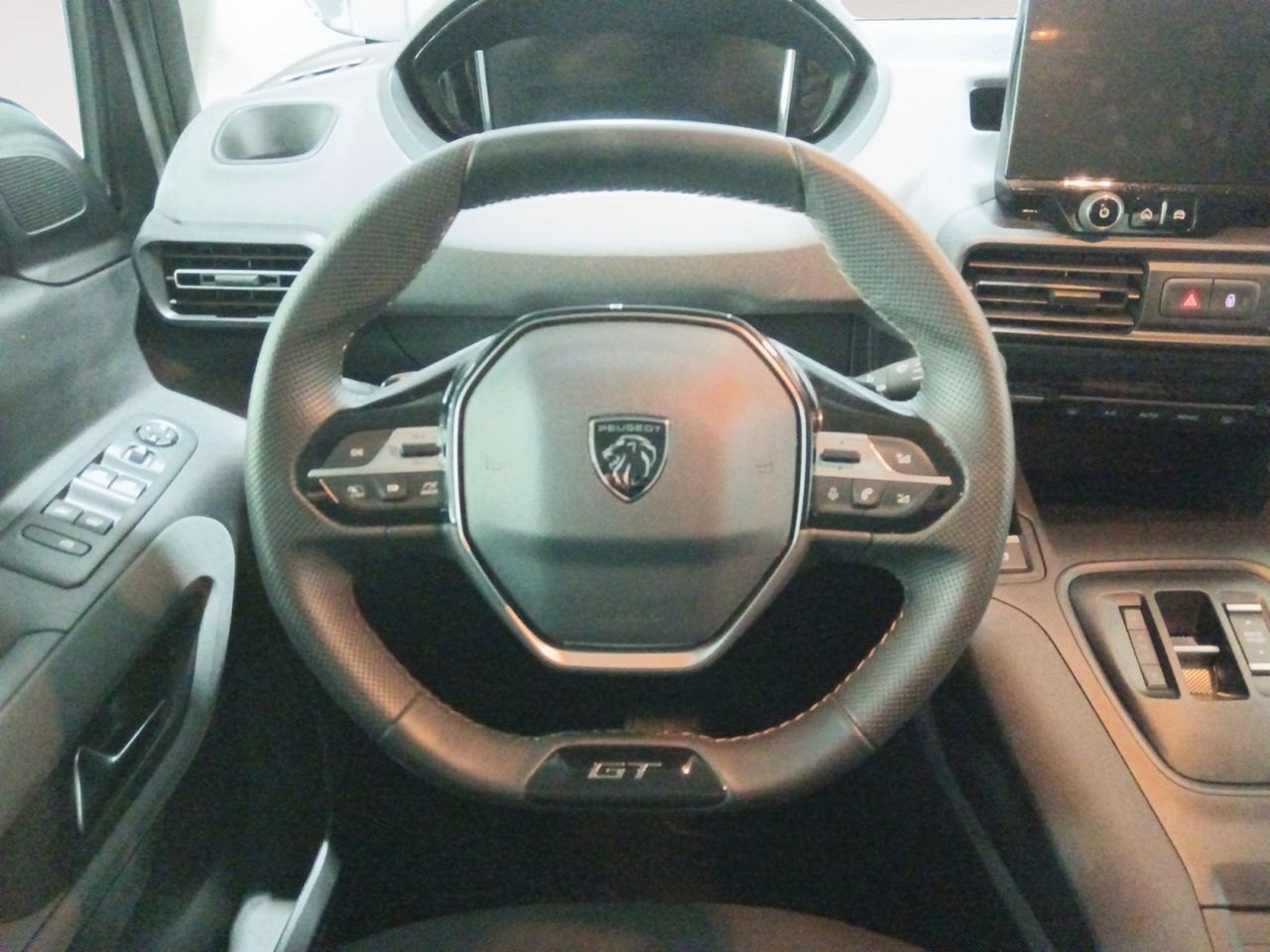 Foto Peugeot Rifter 7