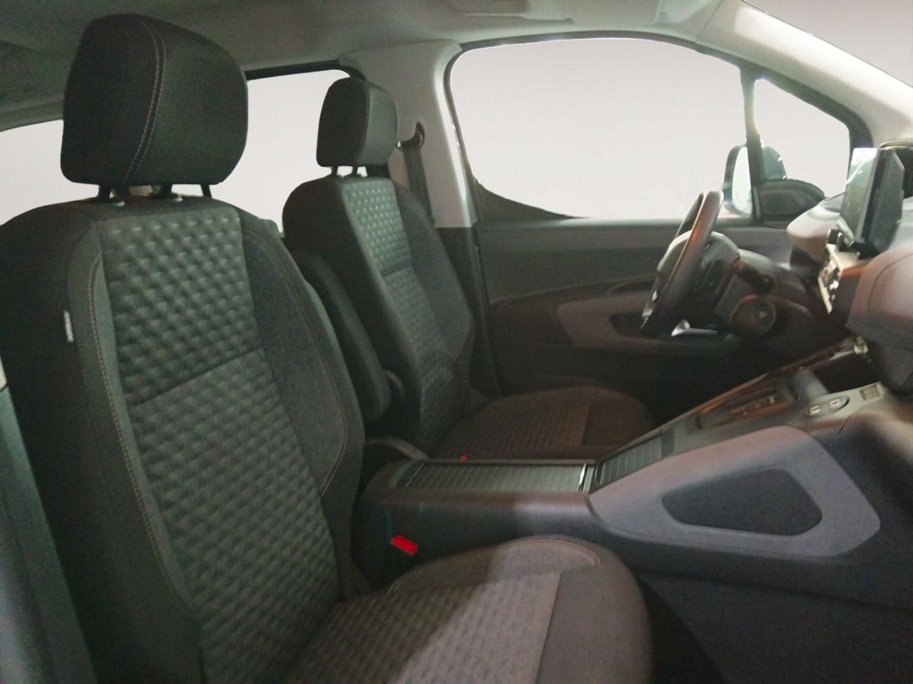Foto Peugeot Rifter 10
