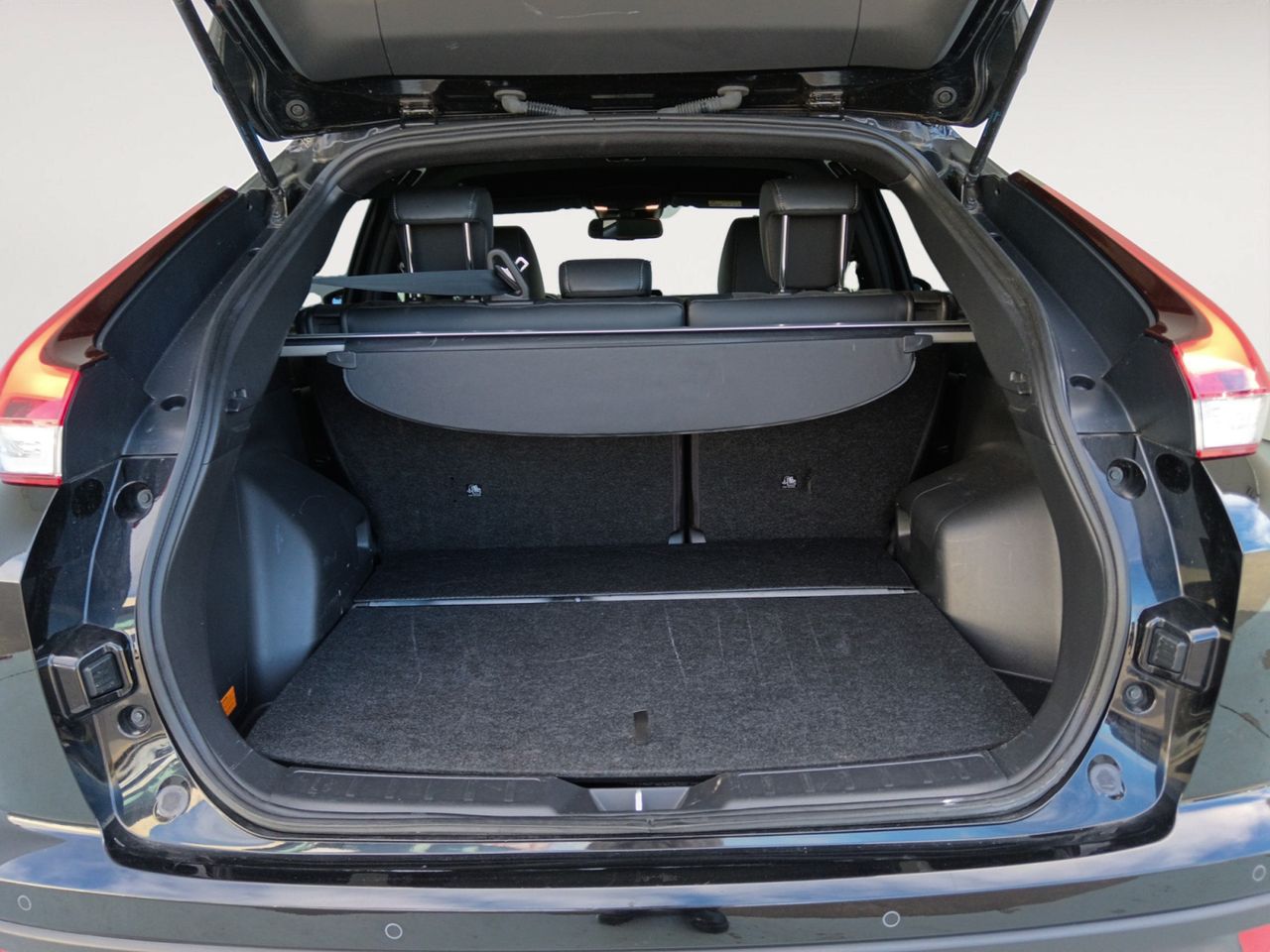 Foto Mitsubishi Eclipse Cross 11